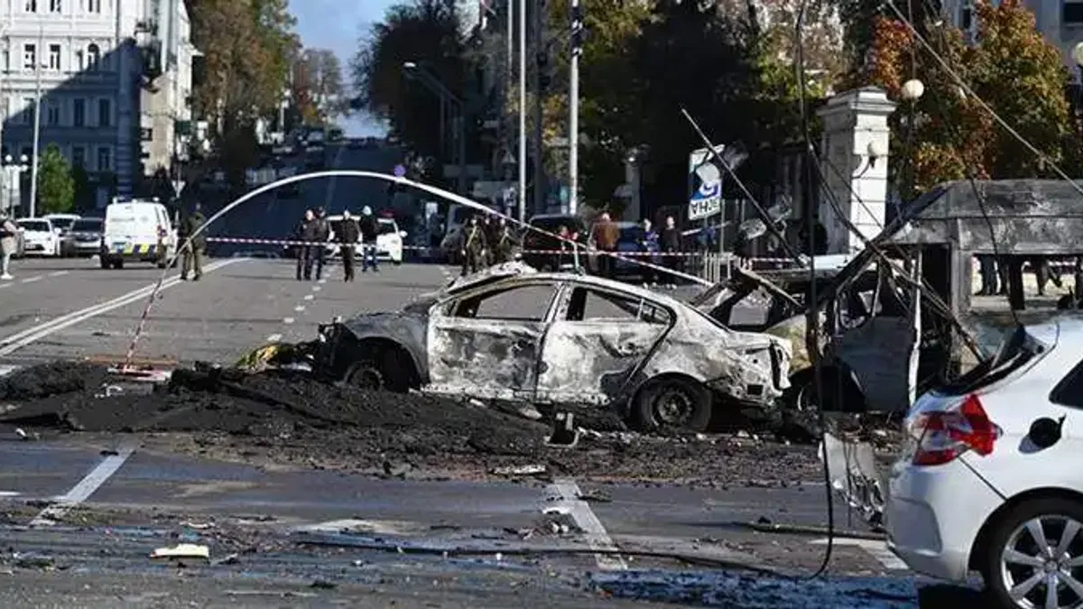 AB, Rusya'nın Kiev'e yönelik saldırılarını kınadı