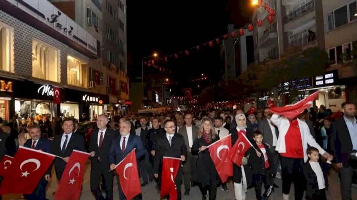 İnegöl’de Cumhuriyetin 101. yılı coşkusu