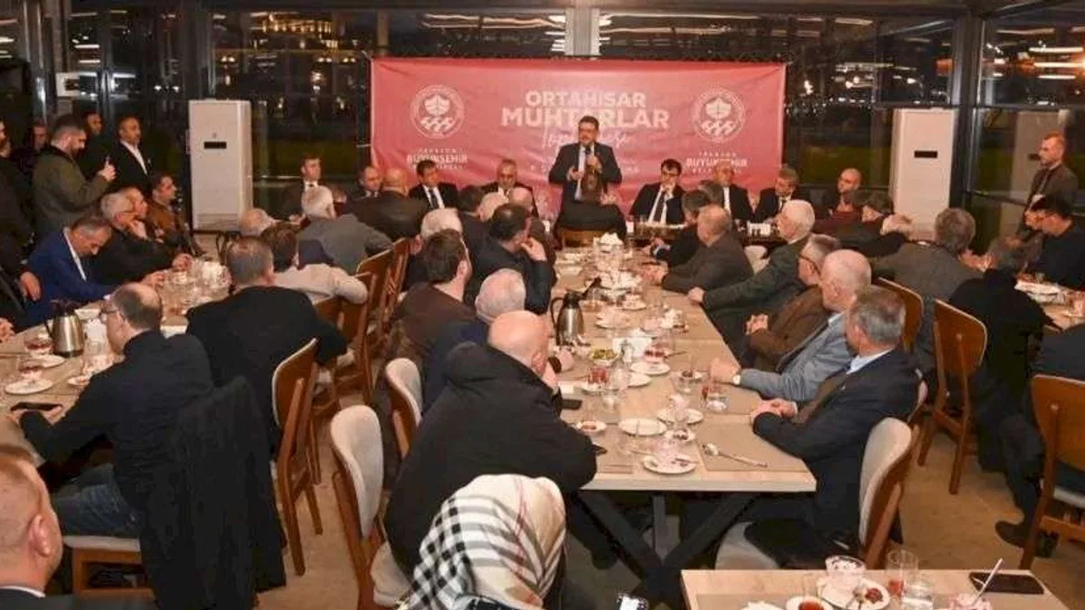 Başkan Genç muhtarlarla buluştu