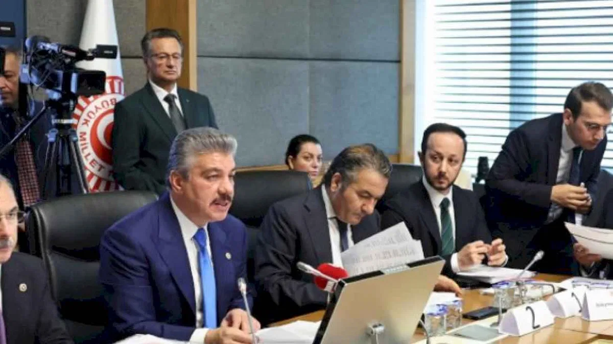 9. Yargı Paketi 20 saat süren görüşmelerle kabul edildi... Sıra TBMM Genel Kurulu'nda