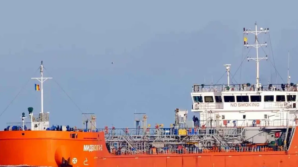Rusya'dan Gürcistan'a seyreden MIDVOLGA-2 tankeri saldırıya uğradı