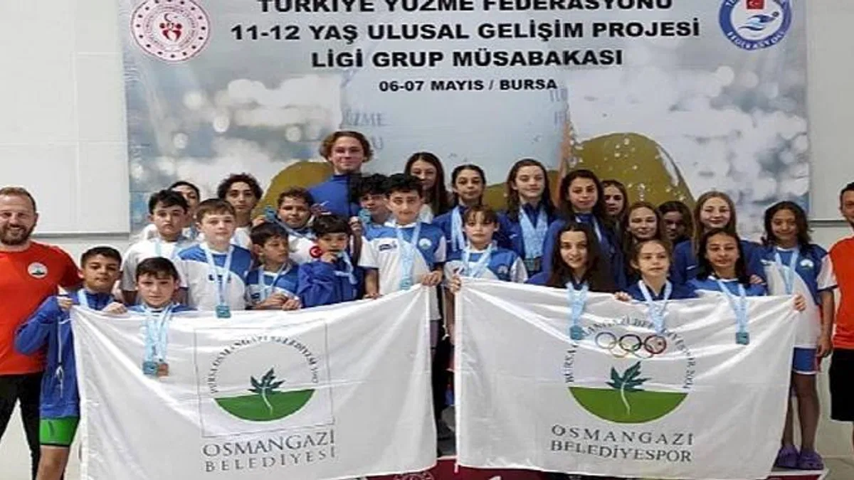 Osmangazili kulaçlar Bursa'ya damga vurdu