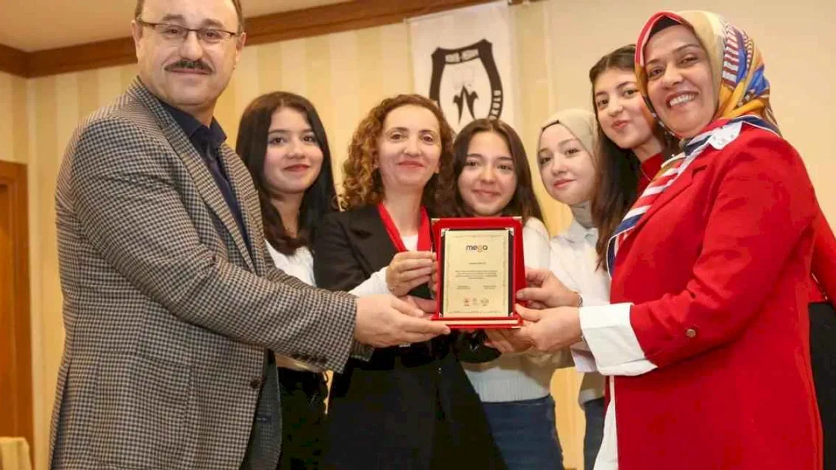 Konya Meram’da öğrenciler iki ayrı final heyecanı yaşadı