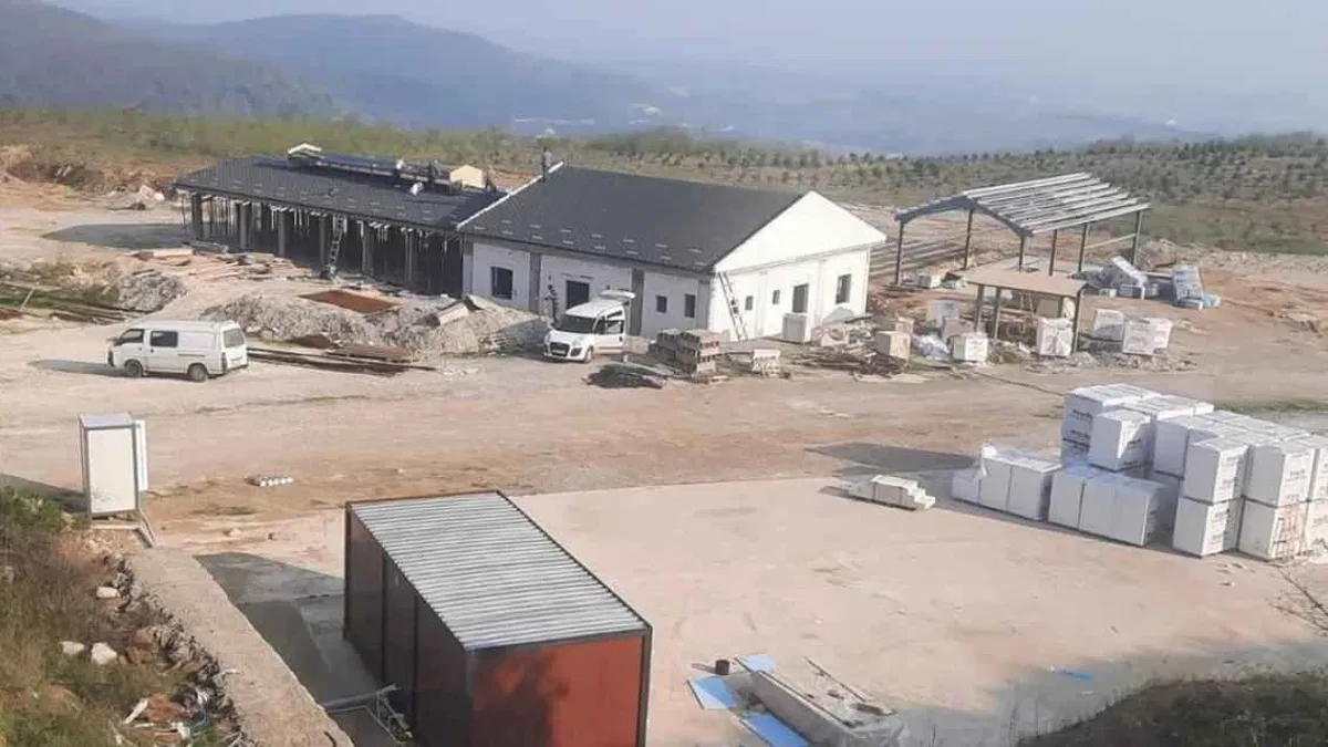 Kocaeli İzmit’te Dost Pati Yaşam Alanı’na enerji hattı