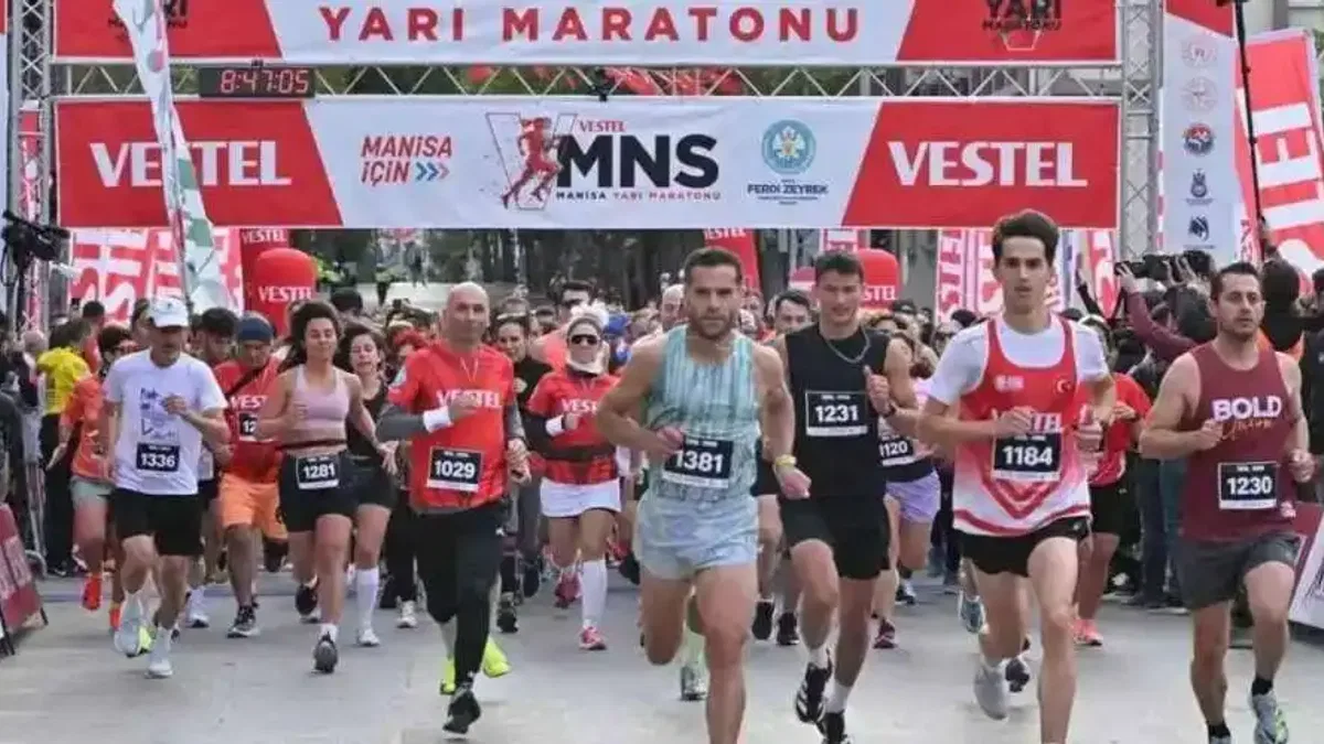Manisa sokaklarında yarı maraton heyecanı
