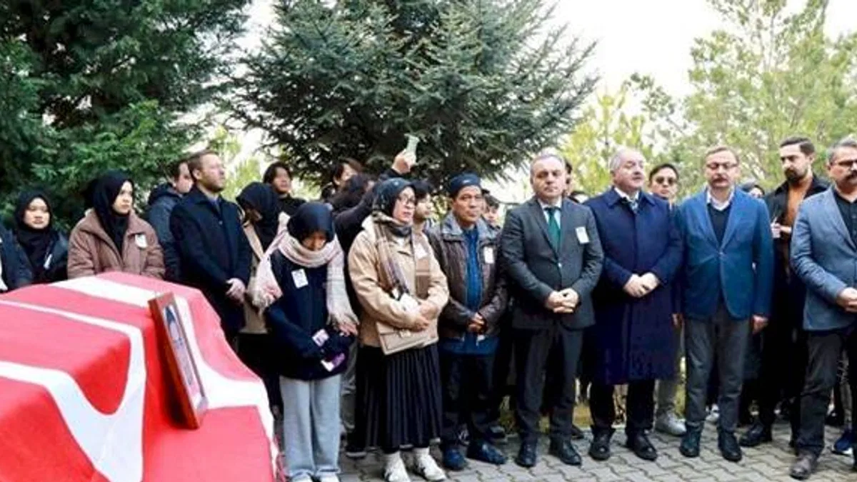 Endonezyalı ERÜ öğrencisi son yolculuğuna uğurlandı