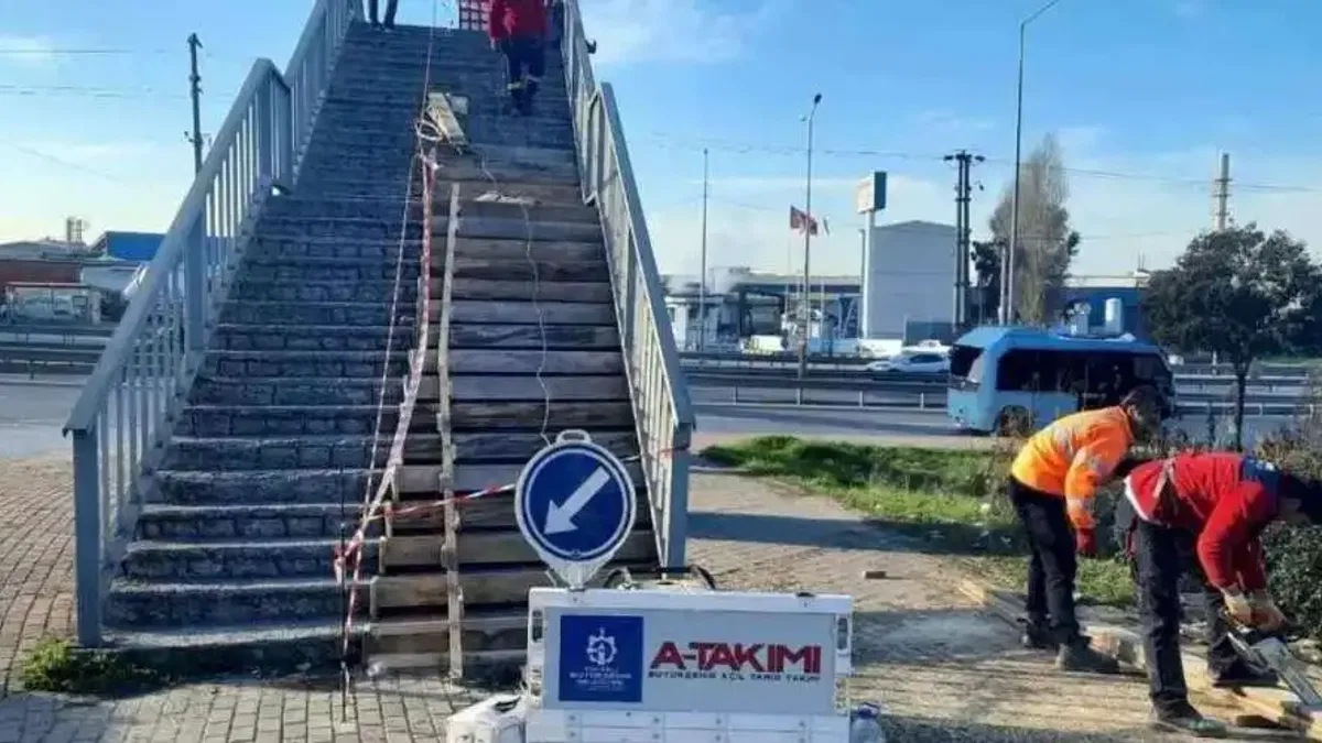Kocaeli'den Gebze’de üst geçit tadilatı