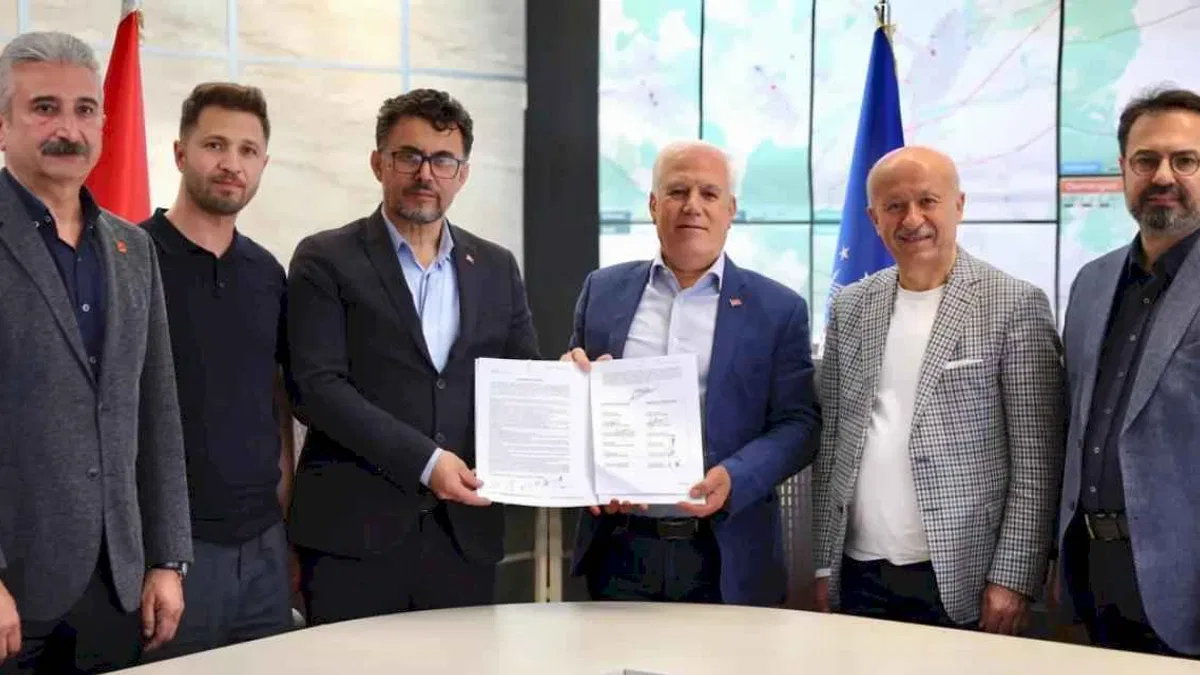 Bursa'da grev sona erdi! BURULAŞ ile Demiryol-İş arasında toplu iş sözleşmesi imzalandı!