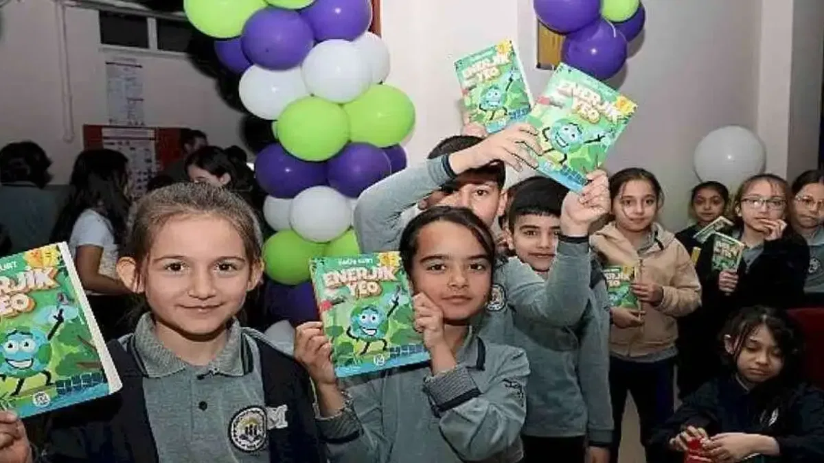YEO'dan çocuklara temiz gelecek okullara güneş enerjisi!