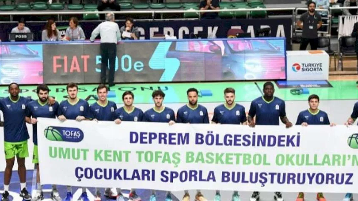 TOFAŞ'tan 'Umut Kent' pankartı