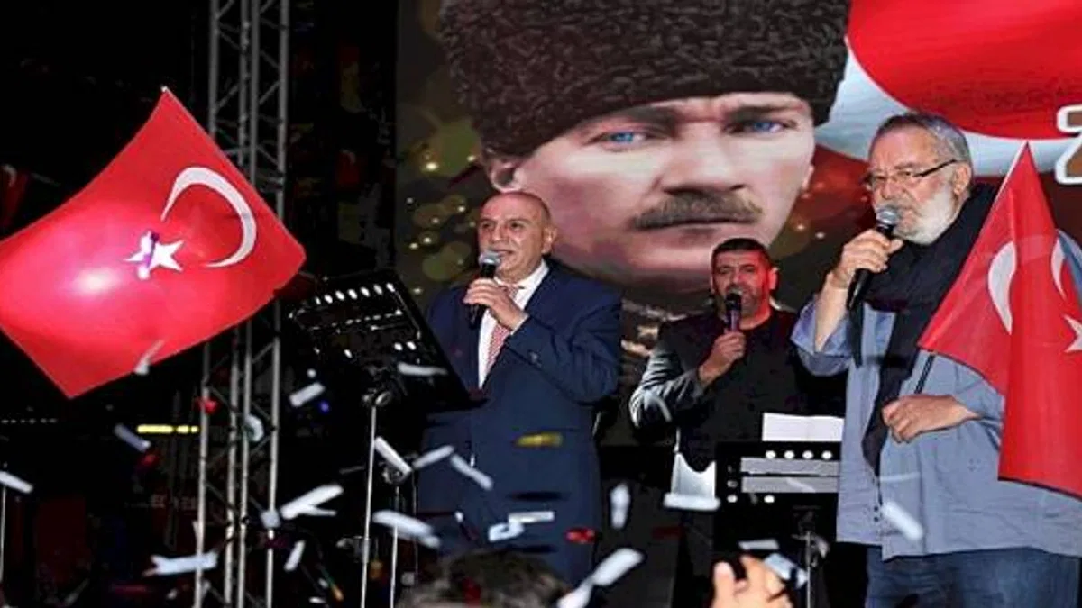 Keçiören Belediyesi tarafından 30 Ağustos Zafer Bayramı'nı konserle kutlandı