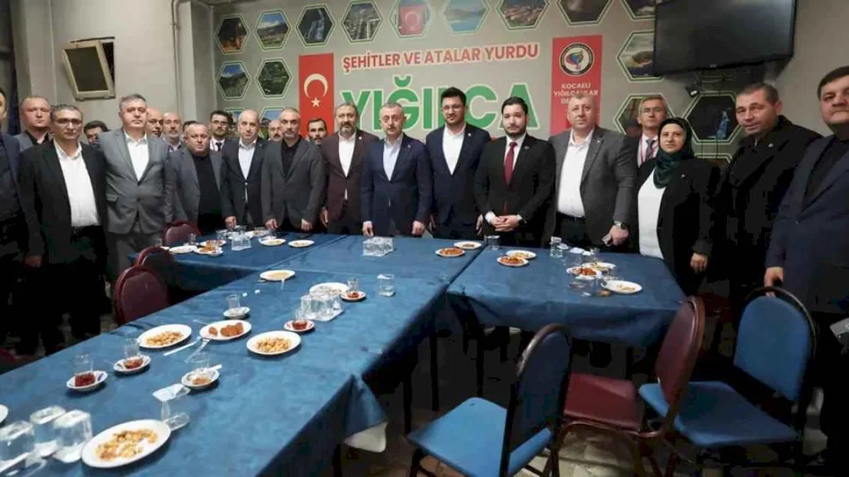 Başkan Büyükakın Kocaeli'de Yığılcalılar’a konuk oldu