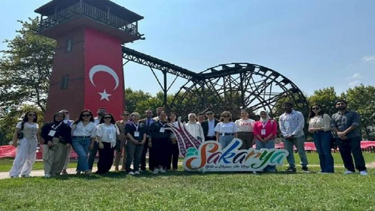 Sakarya'nın örnek projelerine 18 ülkeden 'genç' mercek