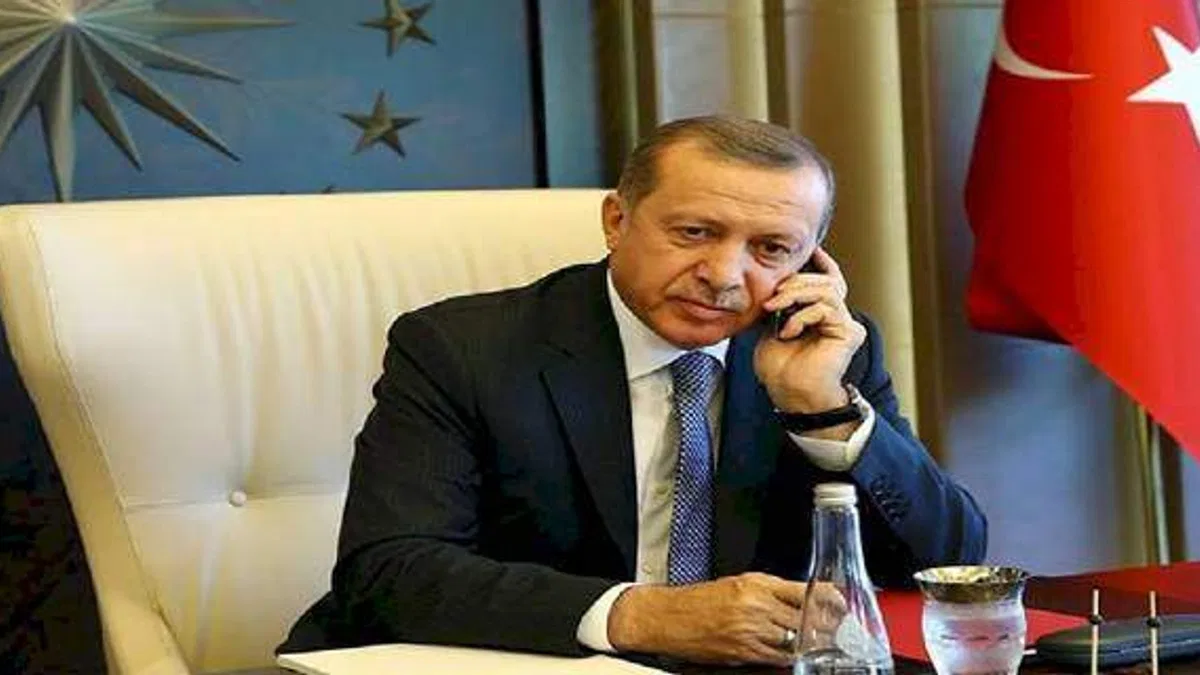 Umman Sultanı ile telefonda görüştü