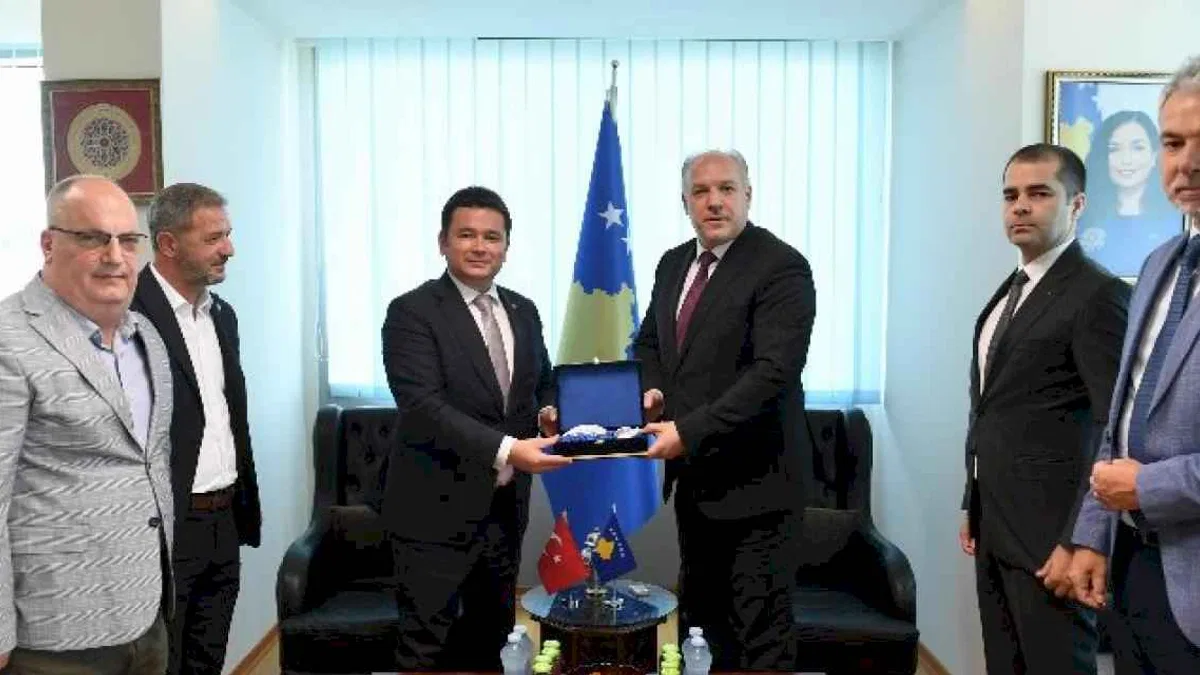Başkan Erkan Aydın Kosova’da