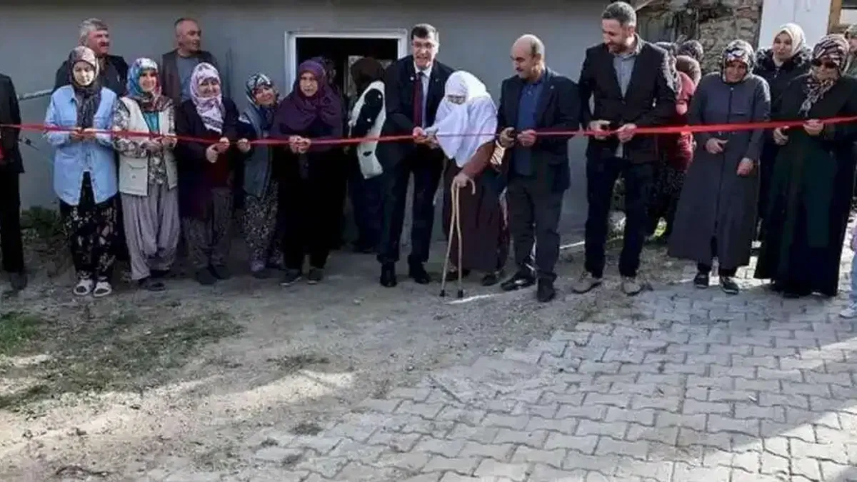 Kütahya Kumarı Mahalle Fırını hizmete açıldı