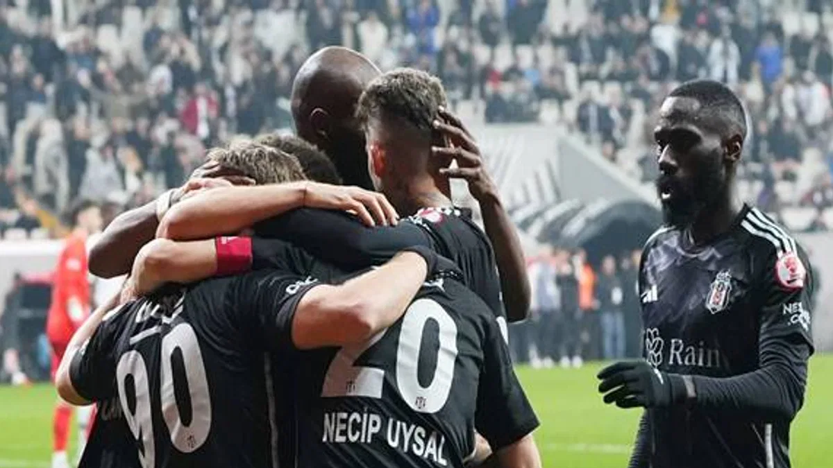 Beşiktaş Türkiye Kupası'nda yarı finalde!