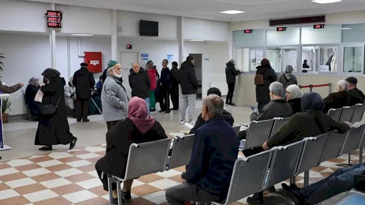 Sakarya Büyükşehir vatandaşlara şifa dağıtıyor... Tıp Merkezi'nin hasta sayısı bine yükseldi
