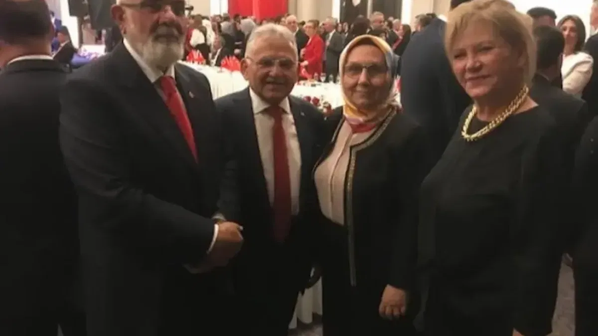 Memduh Büyükkılıç'tan 19 Mayıs mesajı