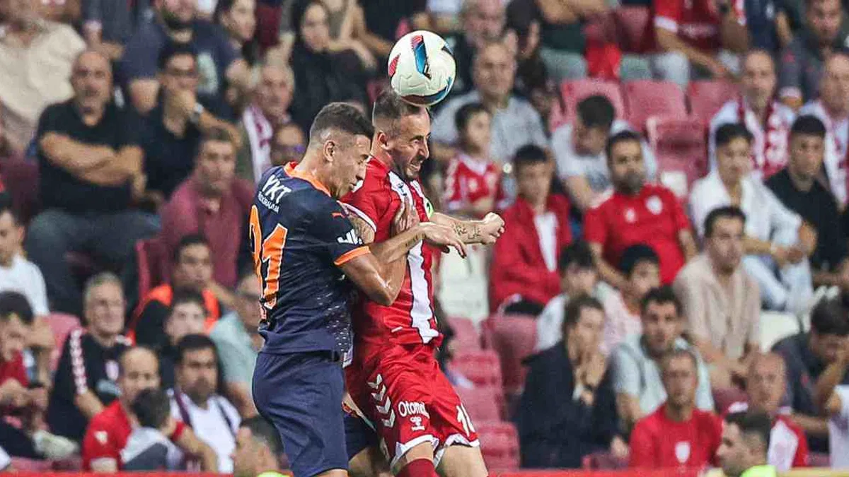 Samsunspor 2 - 0 Rams Başakşehir (Maç Sonucu) Samsun evinde 3 puanı rahat aldı!