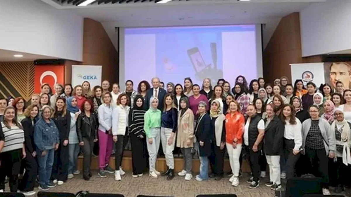 Denizli'de üreten kadınlar e-ticaret yolculuğuna devam ediyor