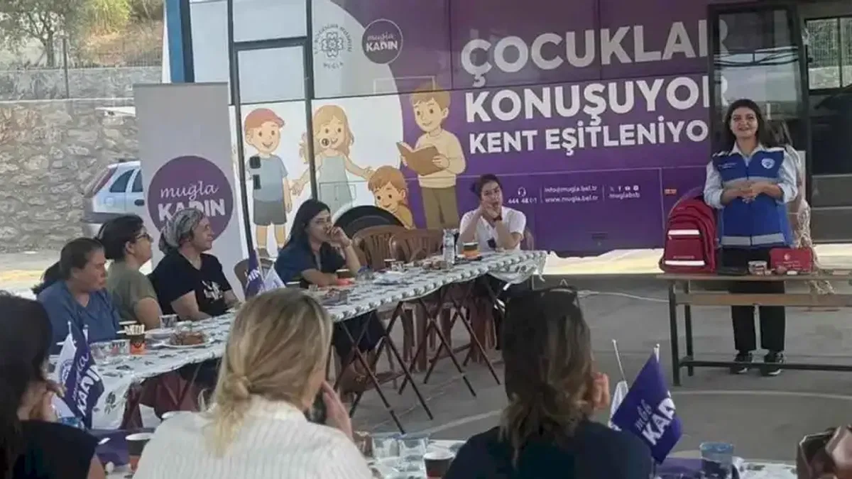 Muğla'da 'Gezici Da(Ya)Nışma Otobüsü' yollarda