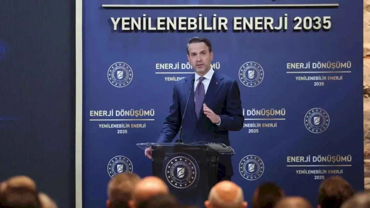 Bakan Bayraktar: 2035 RES GES yatırım hedefimiz 80 milyar dolar