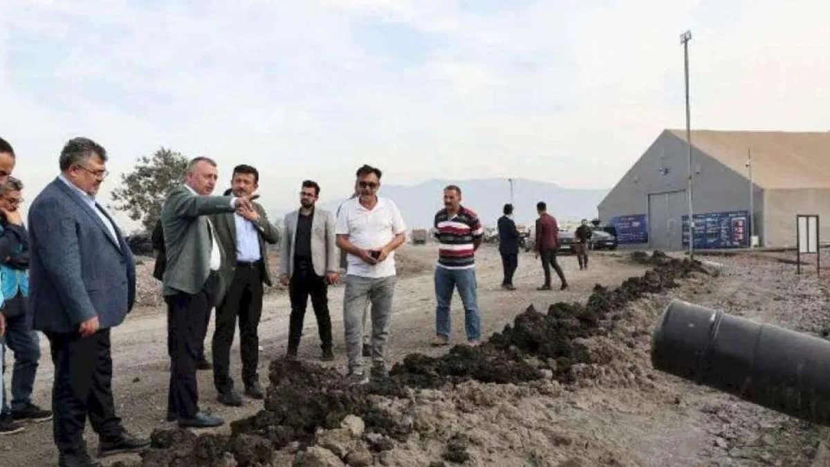 Hamza Dağ'dan 'Dip Çamuru' projesine tam not