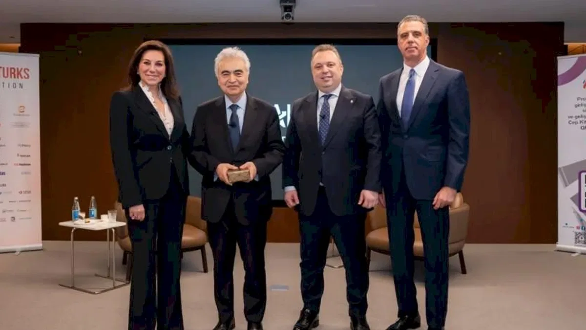 Global Turks Vakfı ve SOCAR Türkiye’den İstanbul’da XCHANGE Serisinin İlk Buluşması