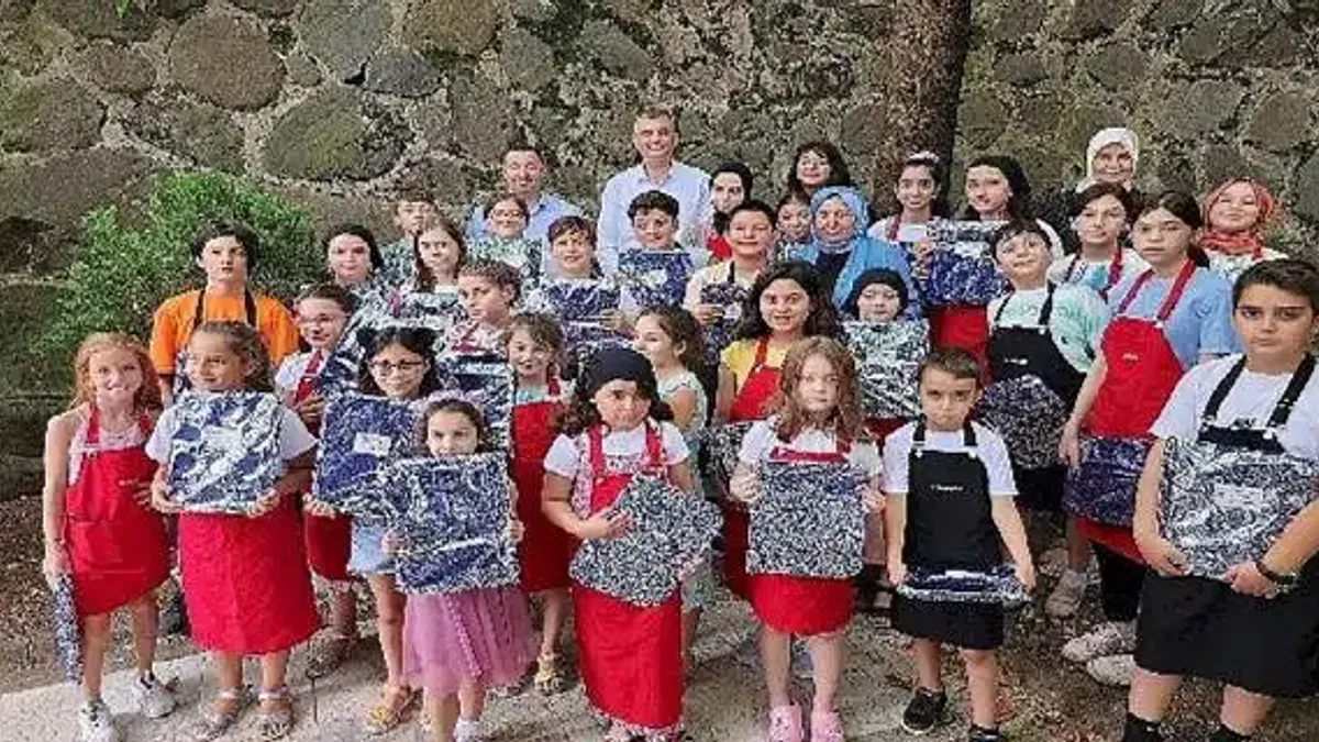 Geleceğin pasta ustaları kursu başarı ile tamamladı