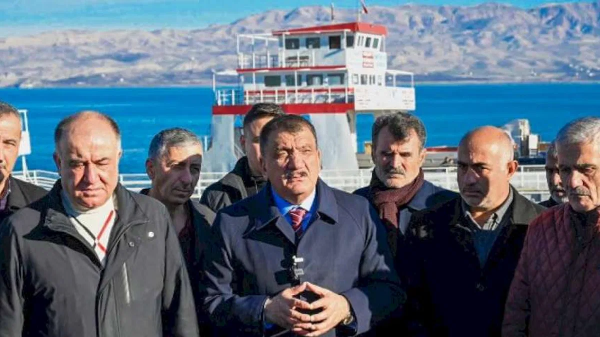 Başkan Gürkan'dan Atabey Feribot İskelesi’nde inceleme