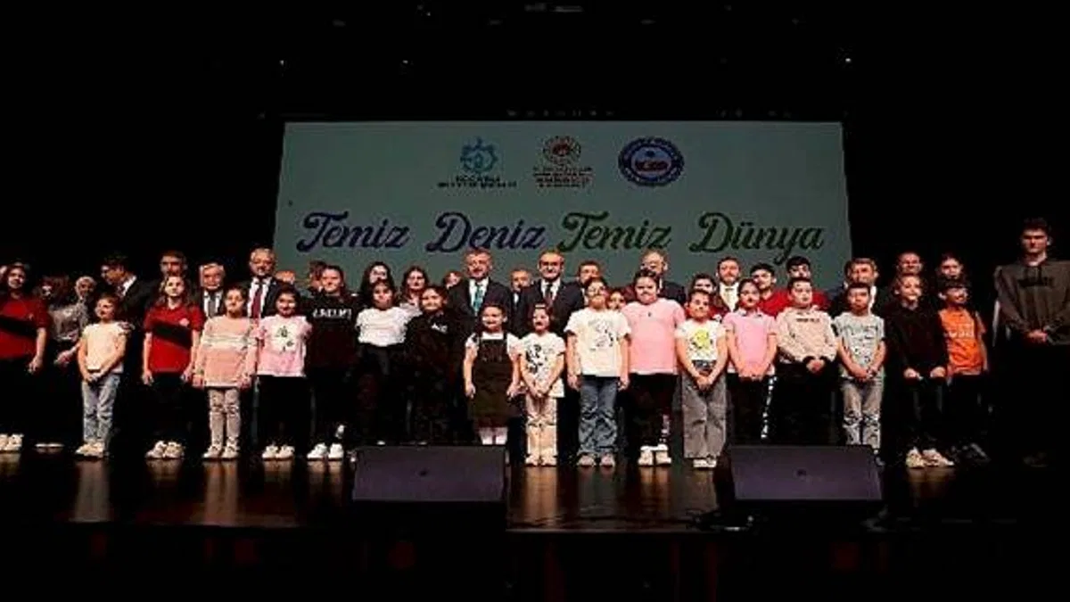 Kocaelili öğrencilerin ödülleri Hatay'daki kardeş okullara ulaştı