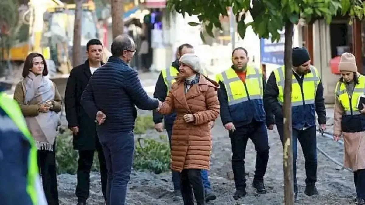 Efes Selçuk'ta çarşı içi çalışmalar hız kesmeden devam ediyor
