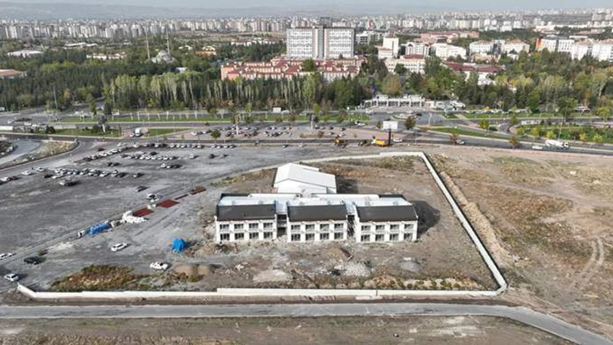 Kanser Hastalarına Tedavi Sonrası Bakım Merkezi'nin yüzde 80'i tamamlandı
