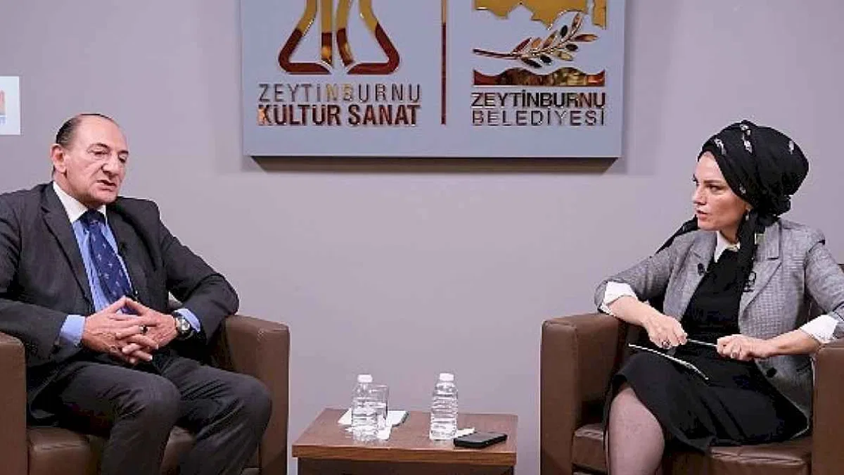 'Başka Sorular' Söyleşilerinin İlki Zeytinburnu Kültür Sanat'ta Gerçekleşti!