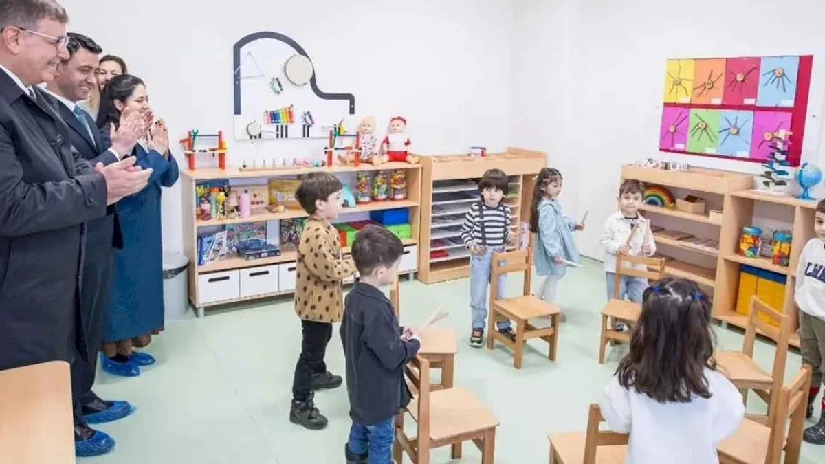 İzmir'de 20’nci çocuk etkinlik merkezinin açılışı yapıldı