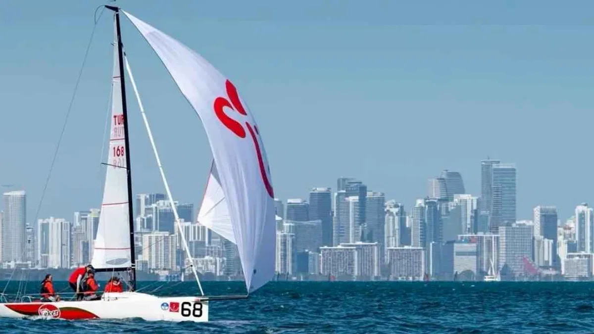 J70 Eker, Miami'de 4 takım arasından sıyrılarak birinci oldu