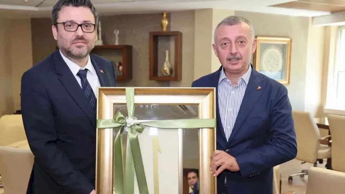 Başkan Büyükakın: Gazze’de yaşananlar ortak vicdanı yaralıyor