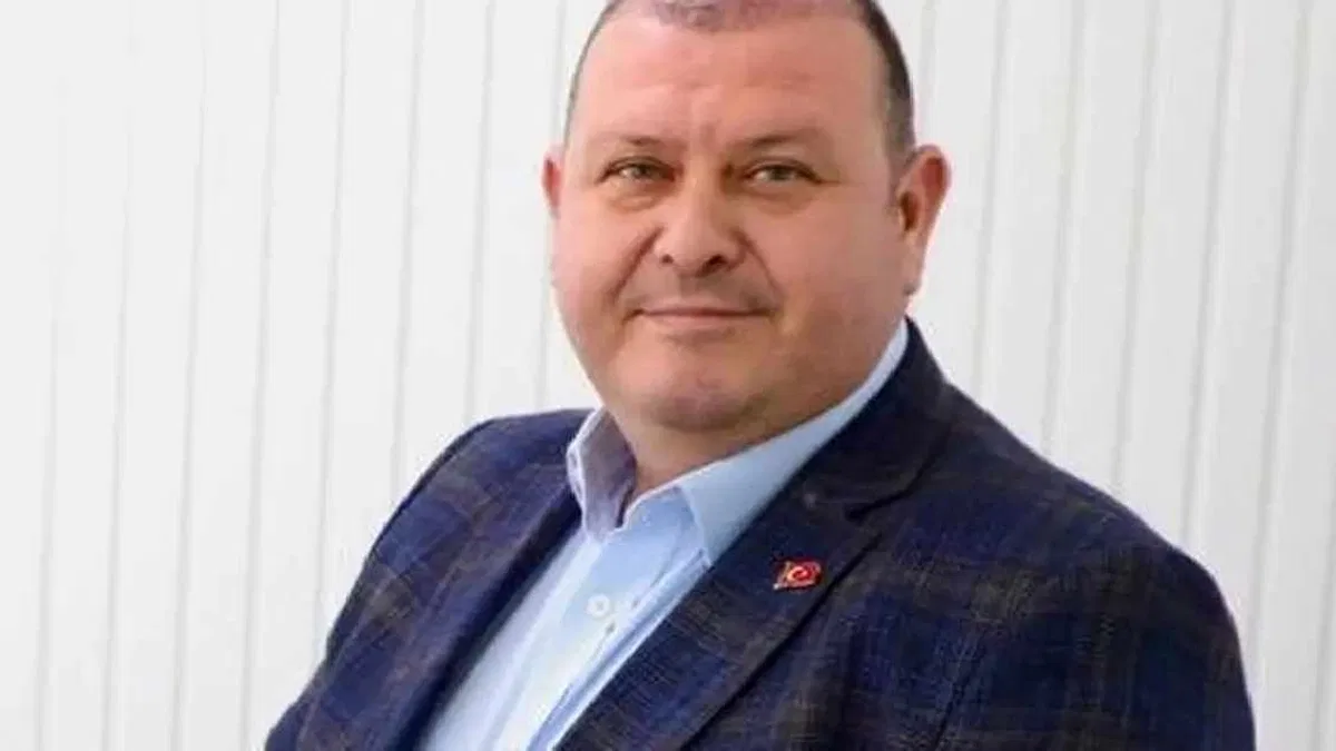 Menderes Belediye Başkanı İlkay Çiçek görevden uzaklaştırıldı
