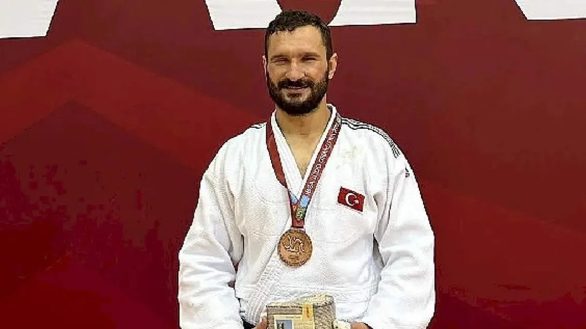 Nilüfer GESK sporcusu Çimciler'den bronz madalya