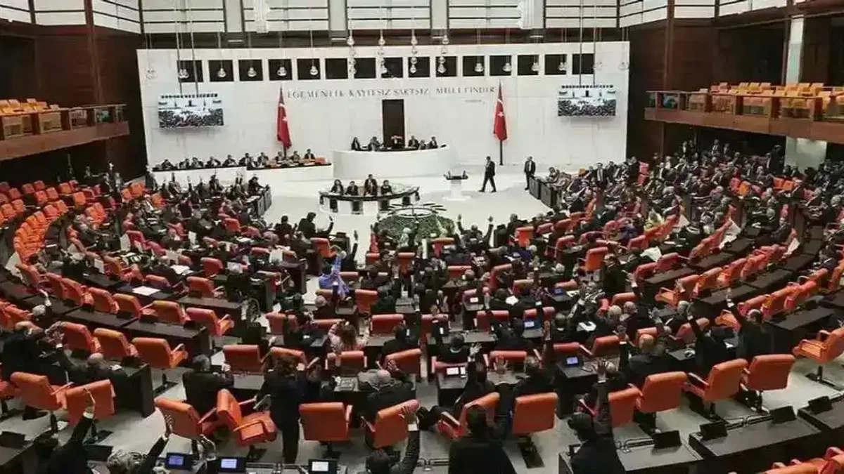 TBMM'de öğrenci affı teklifinde ilk 13 madde kabul edildi