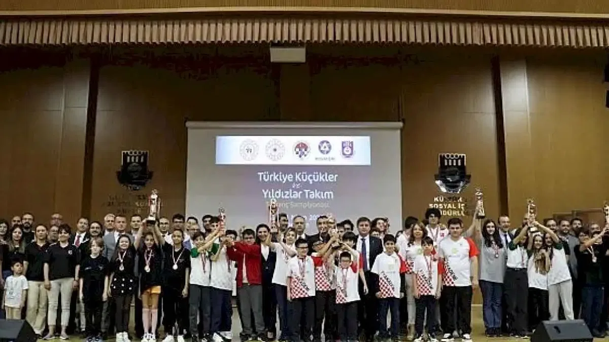 Türkiye Satranç Federasyonu Başkanı Gülkız Tulay: Şampiyonlarımızdan Avrupa'da da büyük başarı bekliyoruz