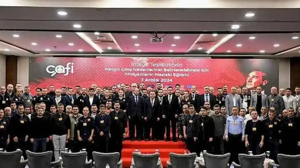 CHP'li 14 Büyükşehir Belediyesi'nin itfaiyesi eğitim için Antalya'da buluştu