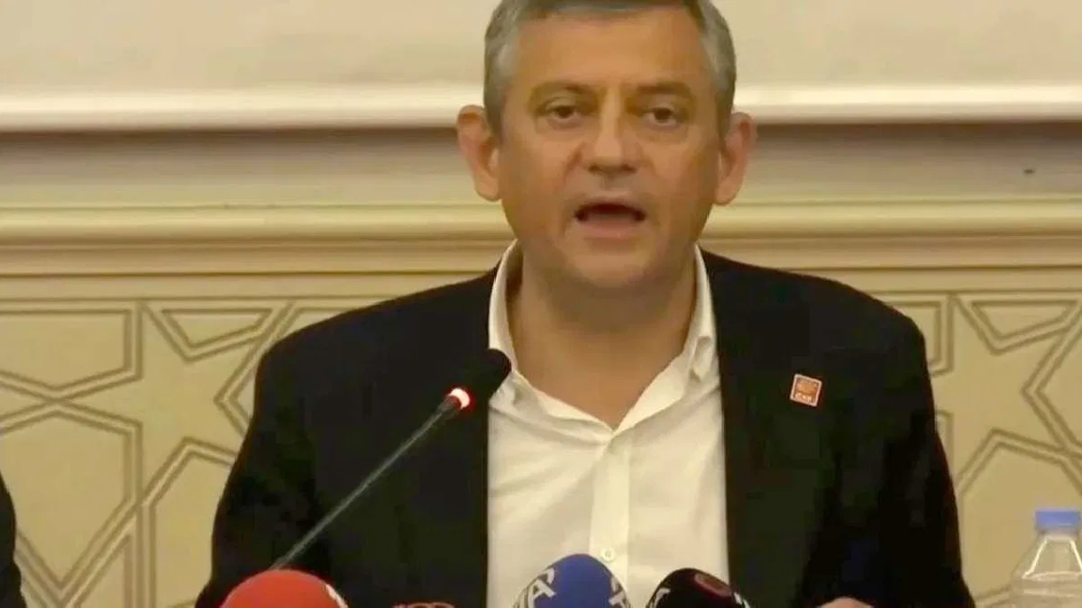Özgür Özel: İktidara yürümeye devam edeceğiz