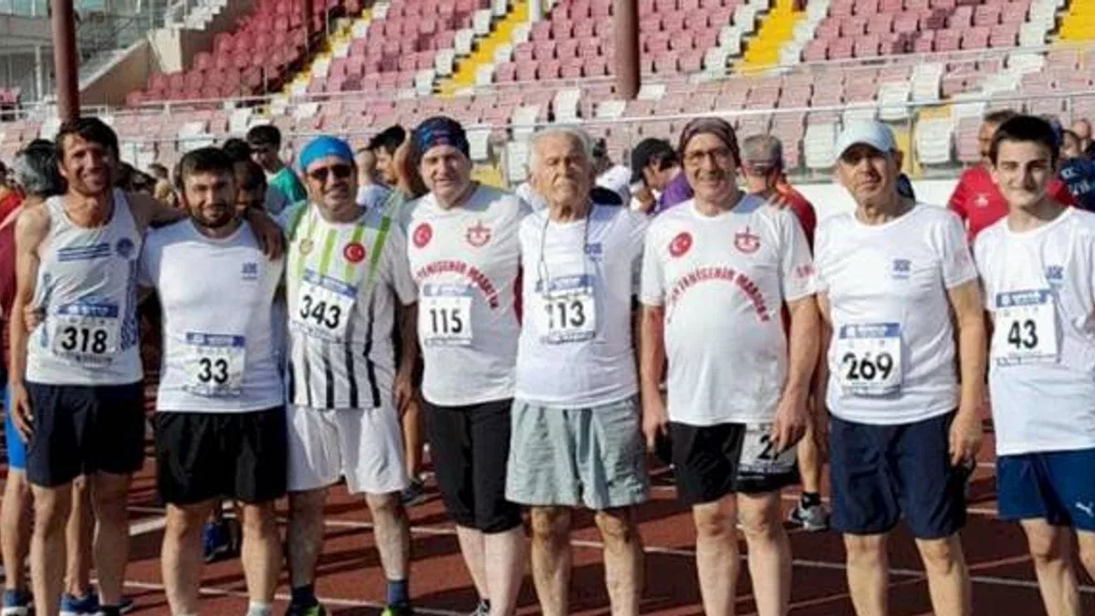 Yenişehirli atlet madalyadan madalyaya koşuyor