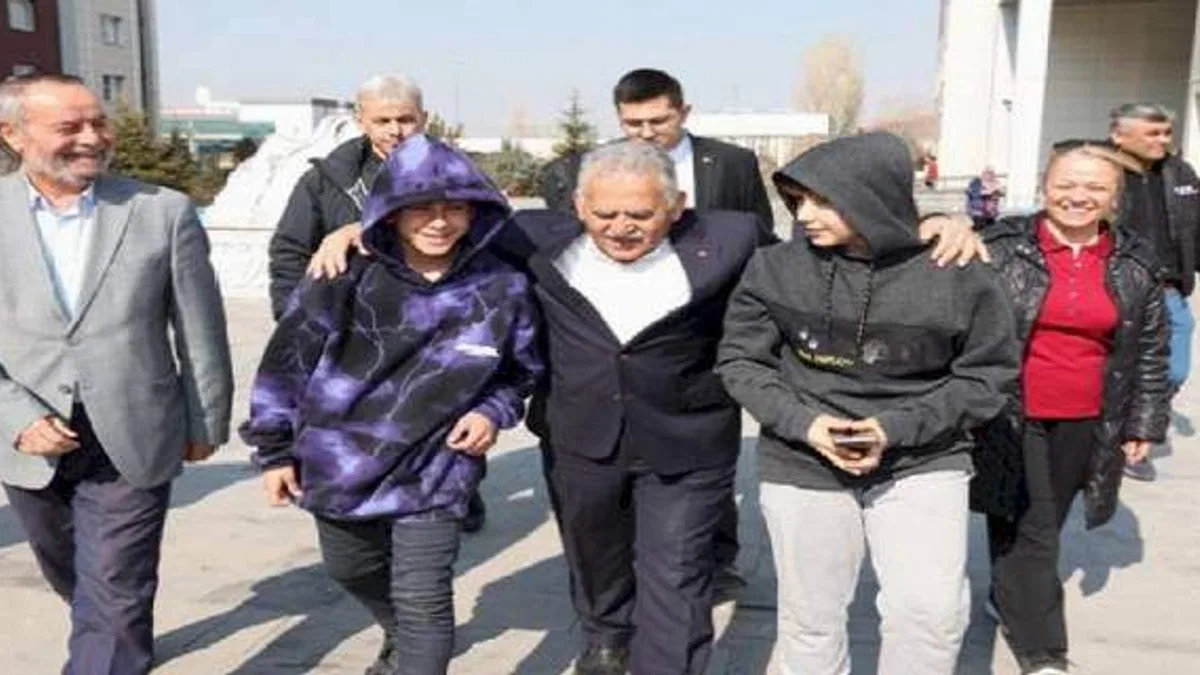 Kayseri'de depremzede öğrenciye ücretsiz ulaşım