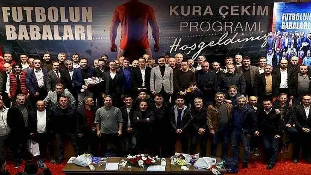 Futbolun babaları, sahaya çıkıyor