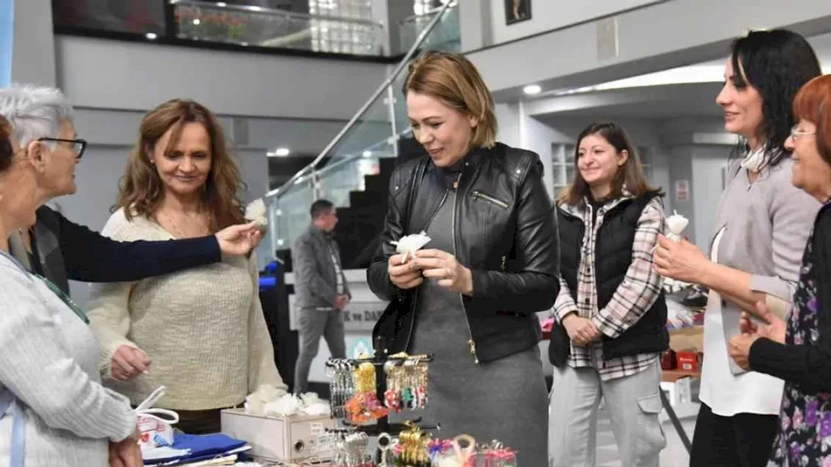 Manisa'da Pati Çarşı sokak hayvanlarına umut oluyor