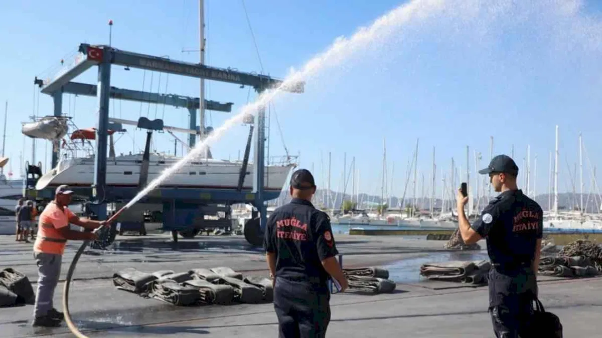 Muğla Büyükşehir Belediyesi il genelinde kıyı tesislerinde kapsamlı yangın denetimi gerçekleştirdi
