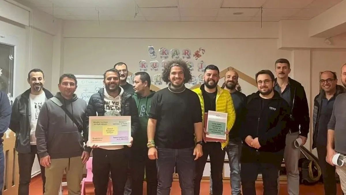 İzmirli babalara 'yeni nesil babalığı' dersi